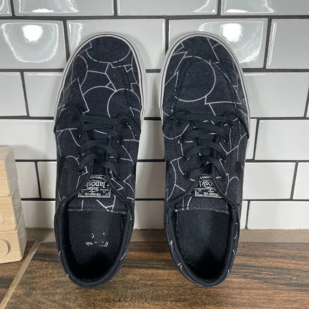 Nike SB Stefan Janoski Youth Boy's Size 3Y Shoes Black Canvas Skate Sneakers